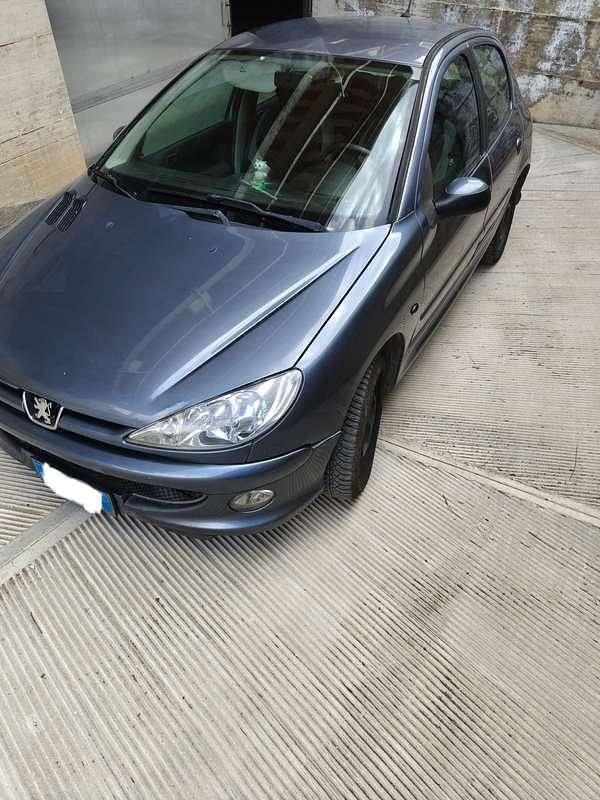 Usata Peugeot 206 68 CV (50 kW) 2007 Grigio Berlina