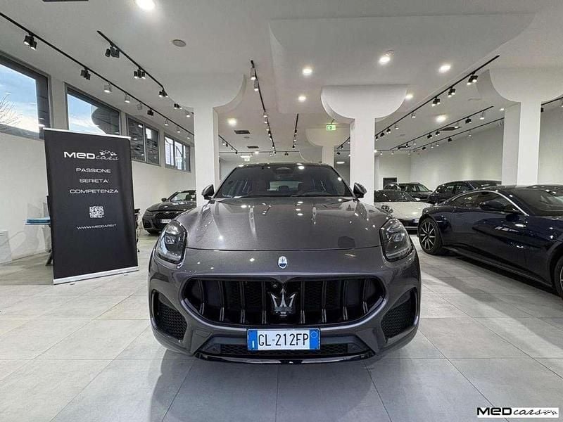 Usata Maserati Grecale 330 CV (242 kW) 2022 Grigio SUV