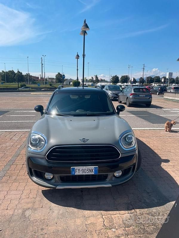Usata Mini Countryman 150 CV (110 kW) 2019 Grigio SUV