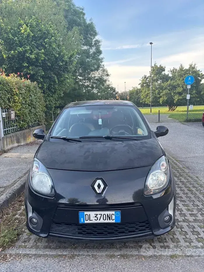 Usata Renault Twingo 75 CV (55 kW) 2007 Utilitaria