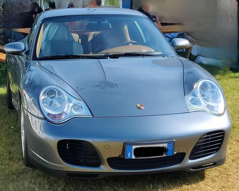Usata Porsche 996 345 CV (253 kW) 2002 Grigio Coupé