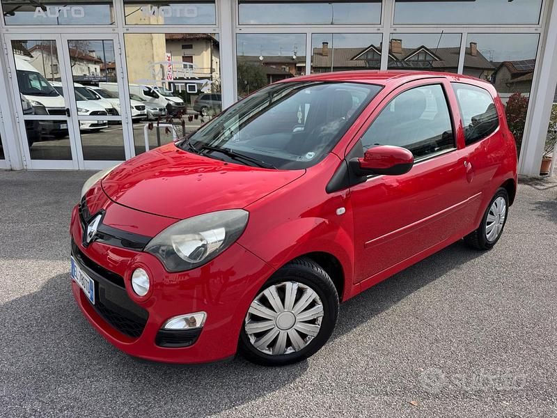 Usata Renault Twingo 75 CV (55 kW) 2012 Rosso Utilitaria