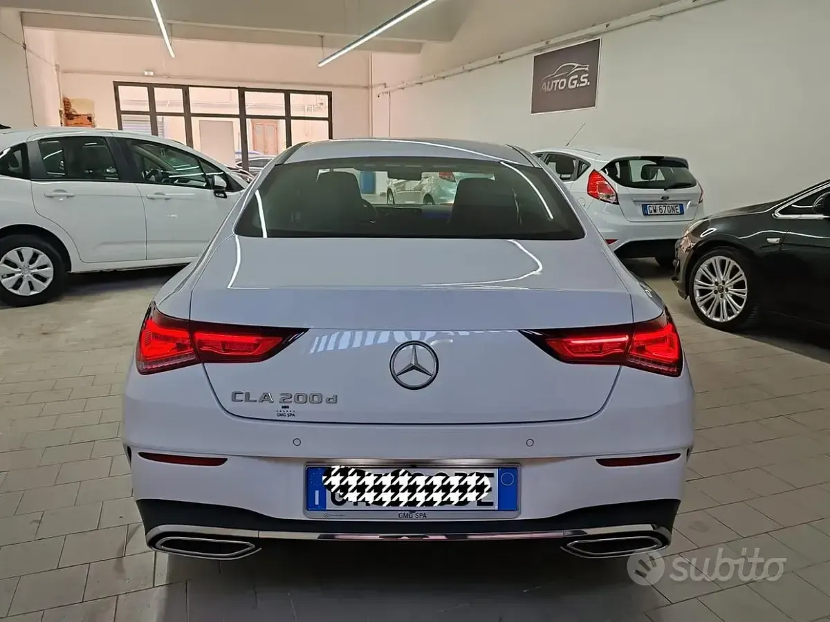 Usata Mercedes CLA200 150 CV (110 kW) 2023 Bianco Berlina