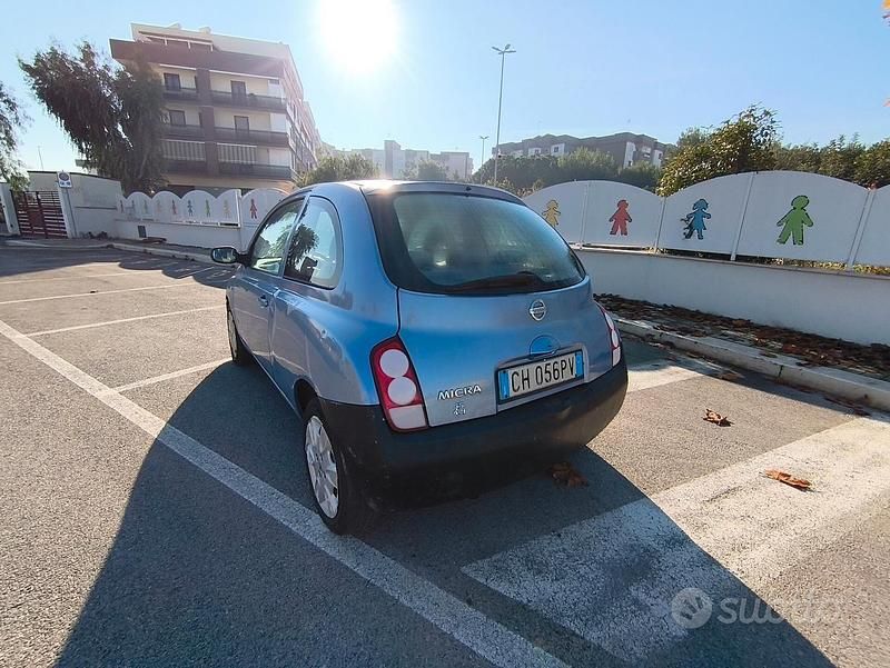 Usata Nissan Micra Visia 80 CV (58 kW) 2004 Blu Utilitaria