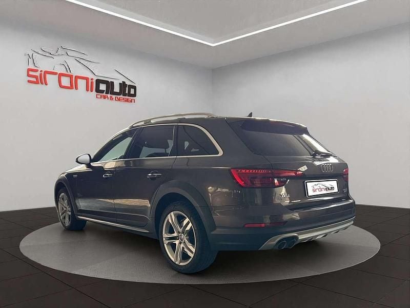 Usata Audi A4 Allroad Business 163 CV (119 kW) 2017 Marrone Station wagon
