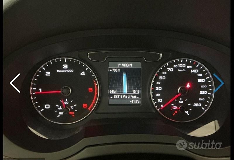 Usata Audi Q3 Comfort 150 CV (110 kW) 2015 Grigio SUV