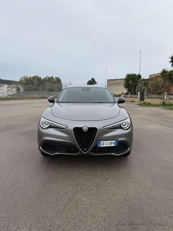 Brugt Alfa Romeo Stelvio Business 160 HK (117 kW) 2020 Sølv SUV