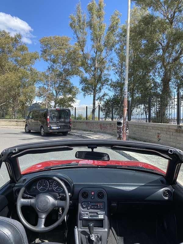 Usata Mazda MX5 116 CV (85 kW) 1991 Cabrio