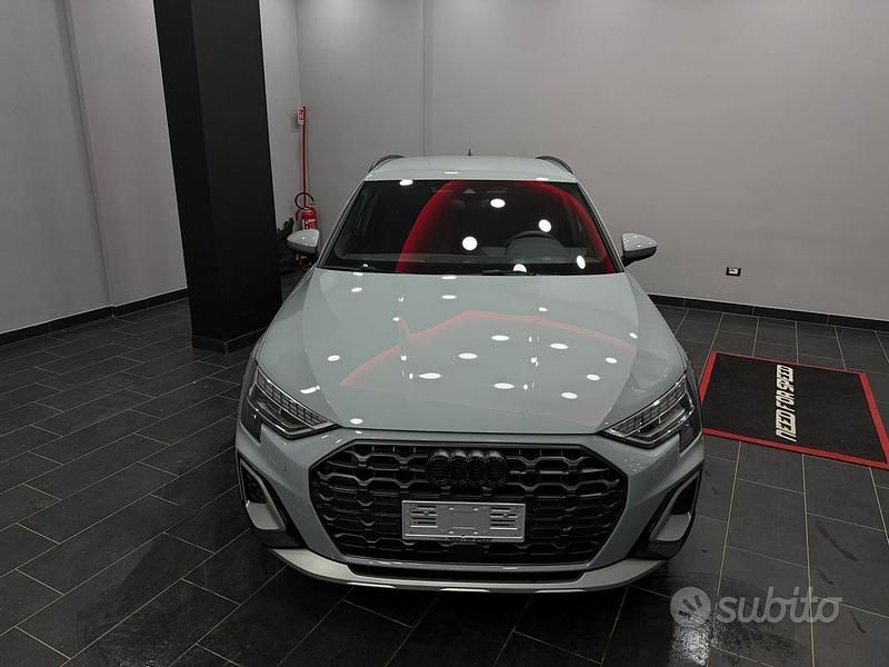 Usata Audi A3 150 CV (110 kW) 2025 Grigio Berlina