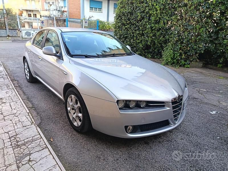 Usata Alfa Romeo 159 Progression 120 CV (88 kW) 2007 Berlina