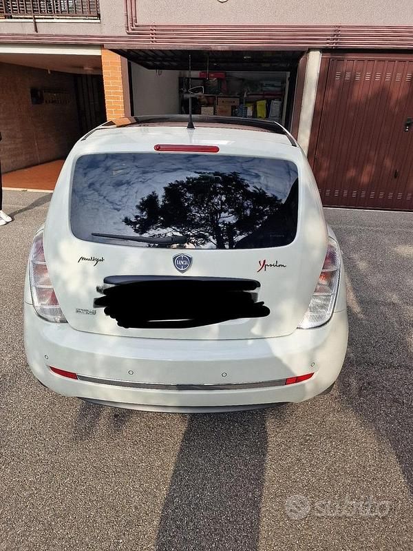 Usata Lancia Ypsilon 60 CV (44 kW) 2008 Utilitaria