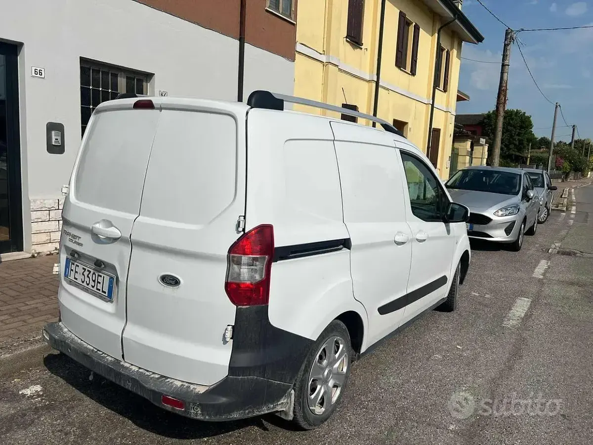 Usata Ford Transit Trend 76 CV (55 kW) 2016 Bianco Furgone