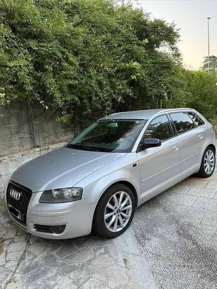 Usata Audi A3 170 CV (125 kW) 2007 Grigio Utilitaria