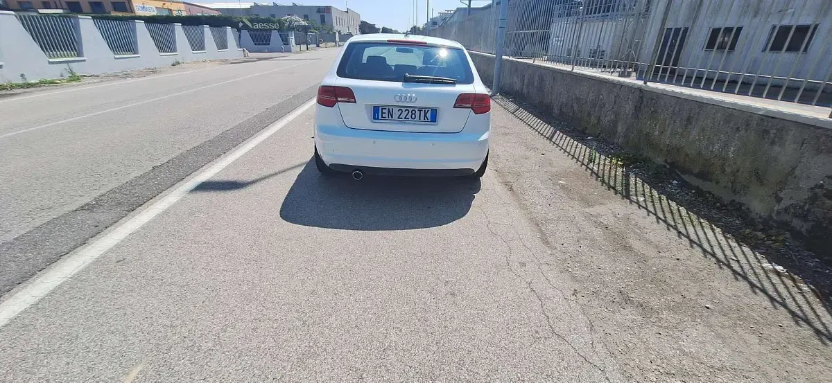 Usata Audi A3 S-Line 105 CV (77 kW) 2012 Bianco Utilitaria