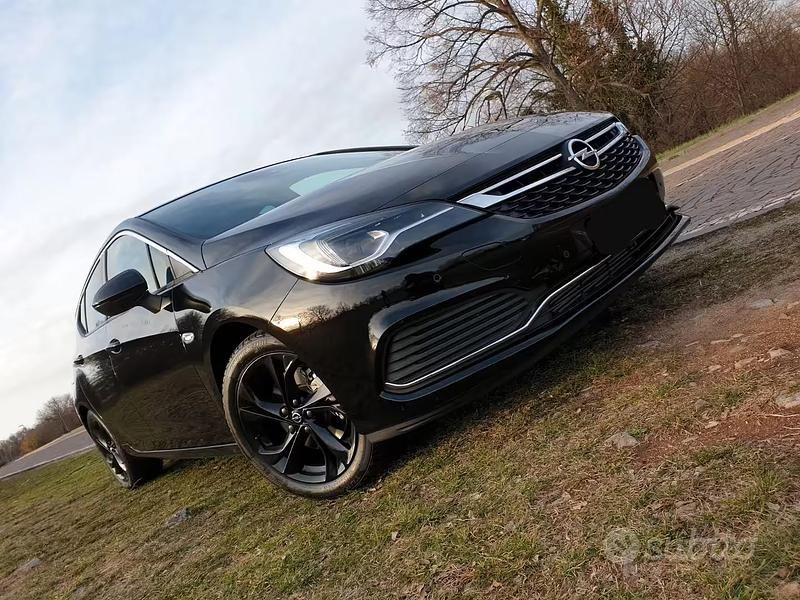 Usata Opel Astra OPC 200 CV (147 kW) 2019 Nero Berlina
