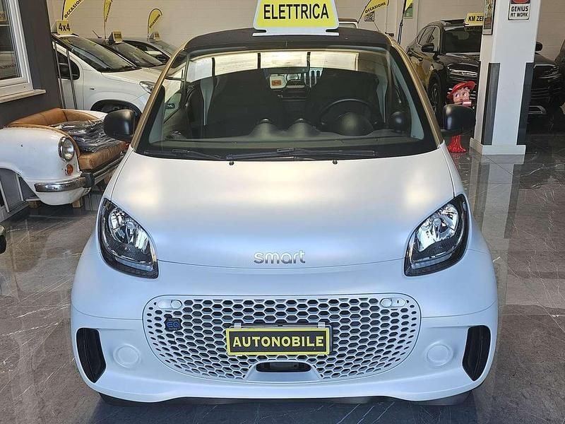Usata Smart ForTwo Coupé Passion 41 kW (56 CV) 2021 Bianco Utilitaria