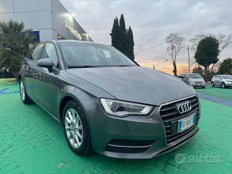 Usata Audi A3 Design 110 CV (80 kW) 2016 Grigio Berlina