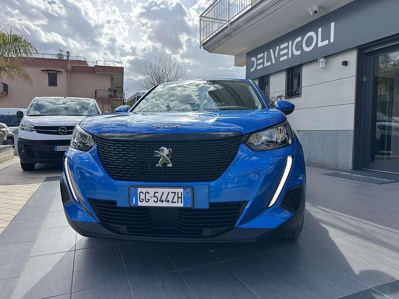 Usata Peugeot 2008 Active 102 CV (75 kW) 2021 Other SUV