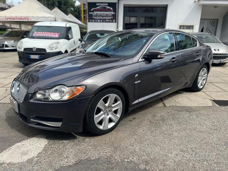 Marrone Usata 2008 Jaguar XF Premium Luxury Tre volumi | 7990 € - Immagine 1/4