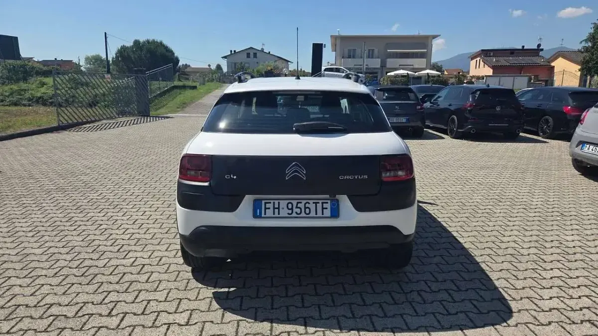 Usata Citroën C4 82 CV (60 kW) 2017 Bianco SUV