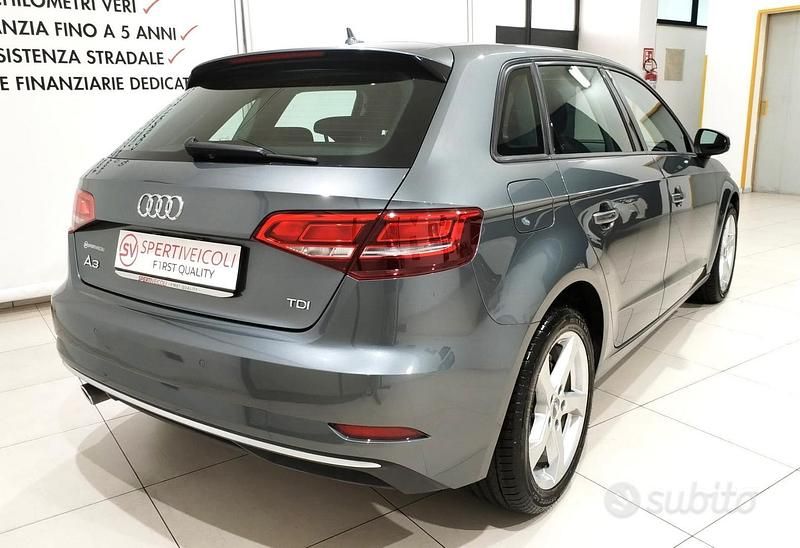 Usata Audi A3 Sport 116 CV (85 kW) 2018 Grigio Berlina