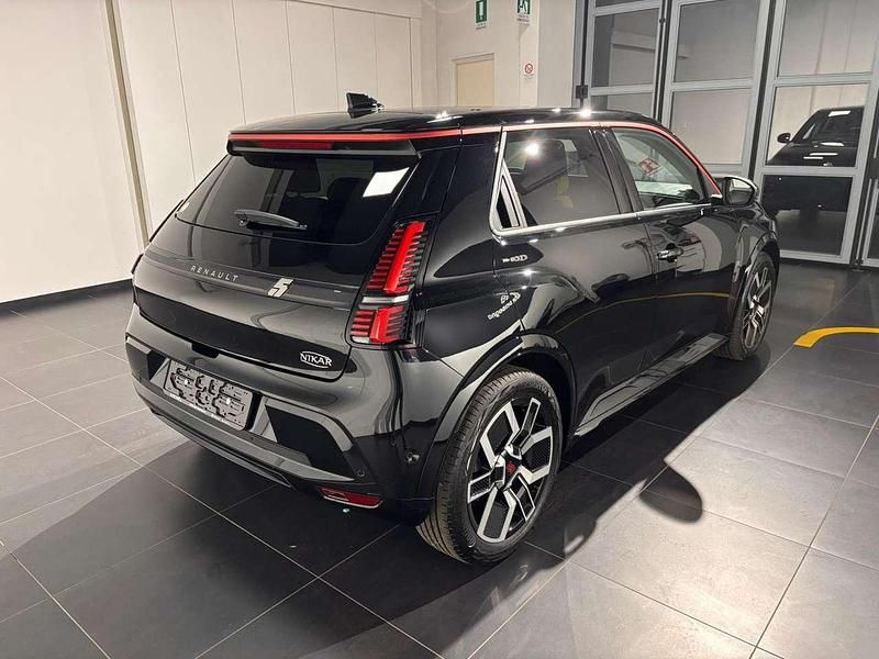 Nuova Renault 5 E-Tech Iconic 77 kW (106 CV) 2025 Nero etoilé Berlina