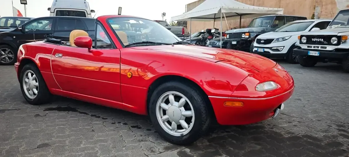 Usata Mazda MX5 116 CV (85 kW) 1992 Rosso Cabrio