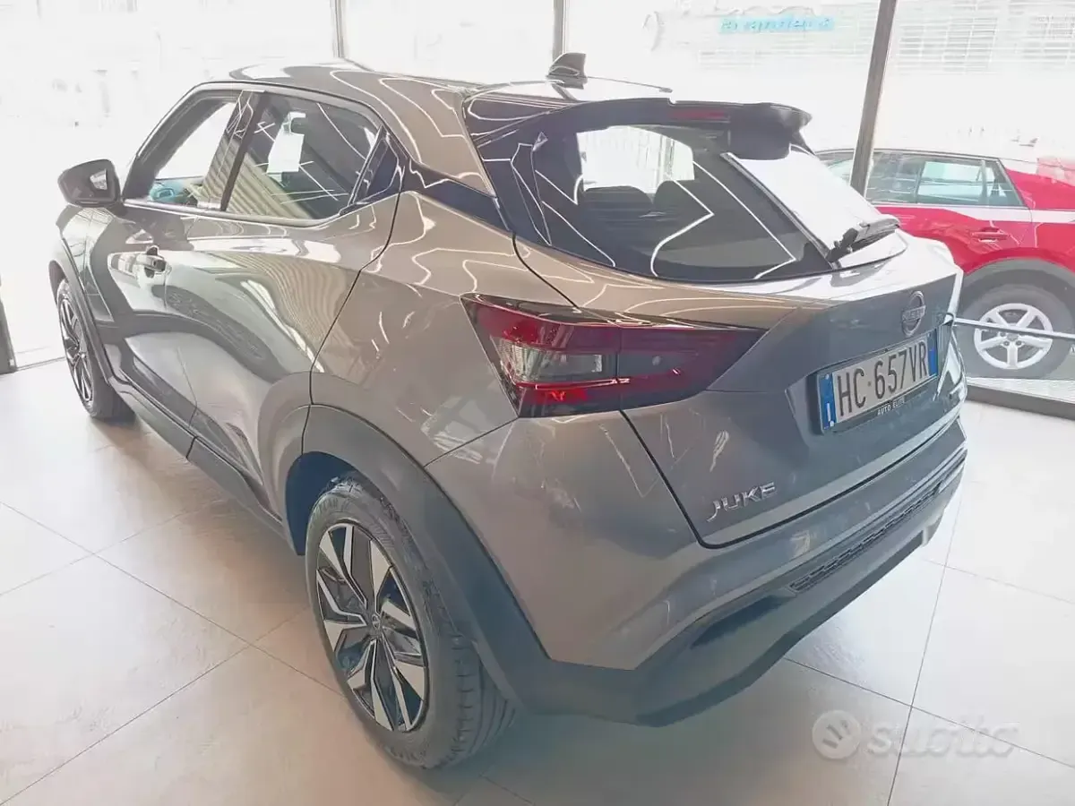 Usata Nissan Juke N-Connecta 94 CV (69 kW) 2026 Grigio SUV