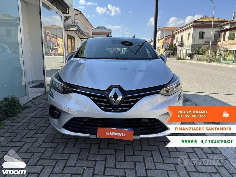 Usata Renault Clio V Intens 100 CV (73 kW) 2022 Grigio Utilitaria