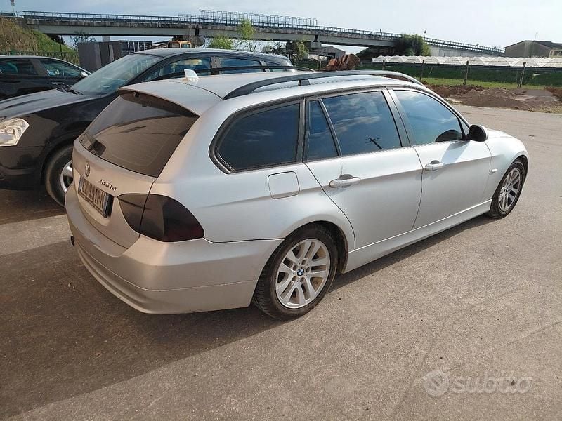 Usata BMW 320 M Sport 163 CV (119 kW) 2006 Grigio Station wagon
