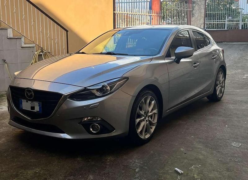 Occasion Mazda 3 Exceed 105 ch (77 kW) 2016 Gris Berline