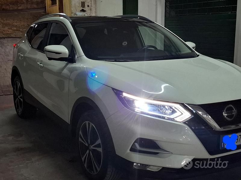 Usata Nissan Qashqai 360º 116 CV (85 kW) 2018 Bianco SUV