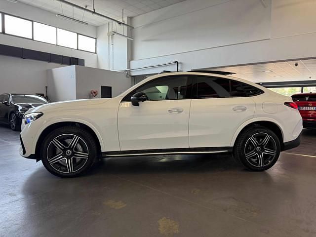 Usata Mercedes GLC300e AMG 197 CV (144 kW) 2023 Bianco Coupé