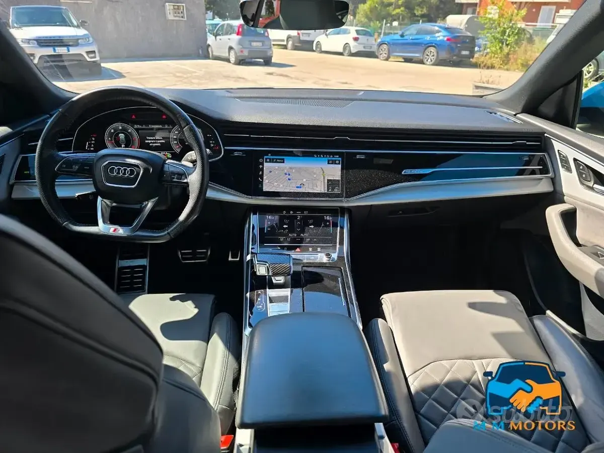Usata Audi Q8 Sport 231 CV (169 kW) 2020 Blu SUV
