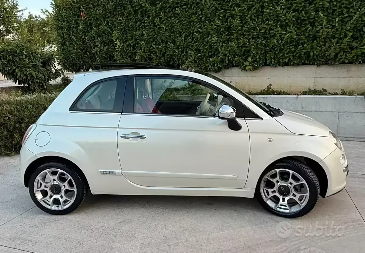 Usata Fiat 500 Sport 75 CV (55 kW) 2009 Bianco Cabrio