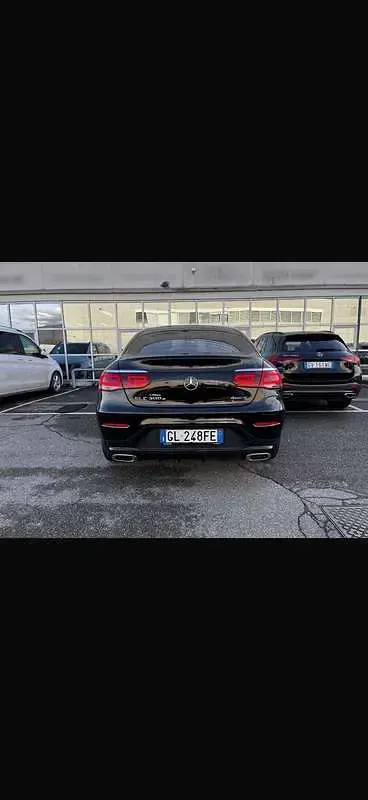 Usata Mercedes GLC300 Premium 211 CV (155 kW) 2022 Nero SUV