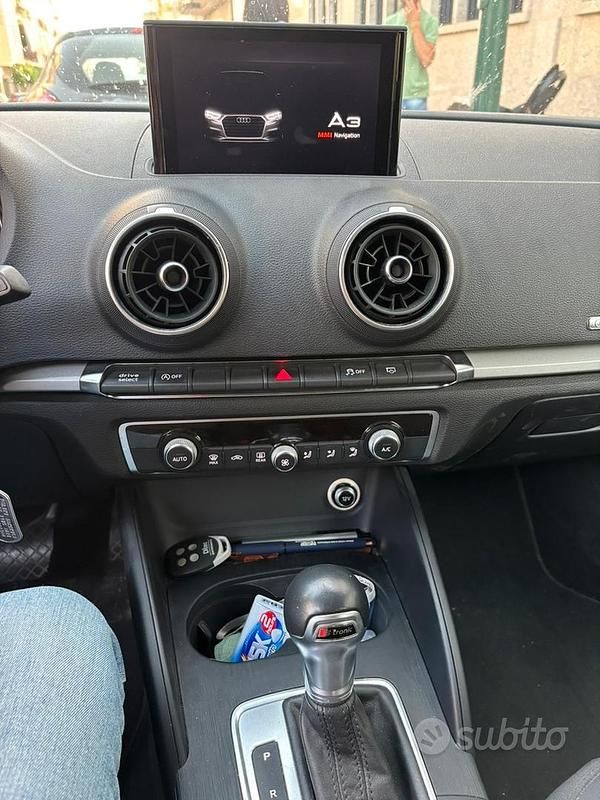 Usata Audi A3 150 CV (110 kW) 2018 Blu Berlina