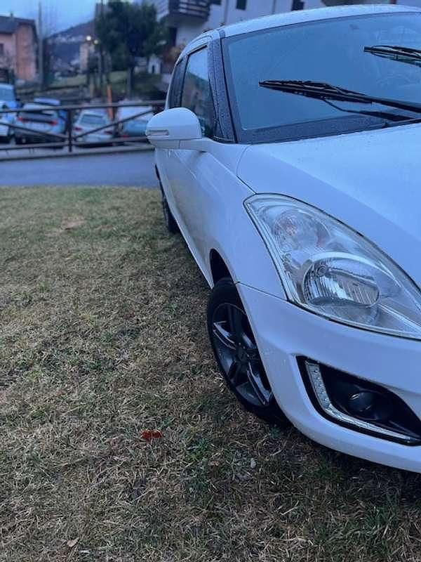Usata Suzuki Swift 136 CV (100 kW) 2013 Bianco Utilitaria