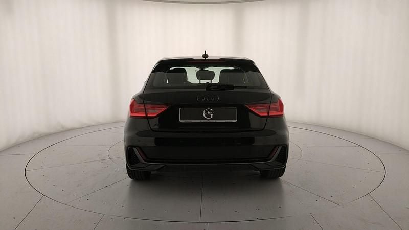 Usata Audi A1 Sportback Business 116 CV (85 kW) 2024 Nero Utilitaria