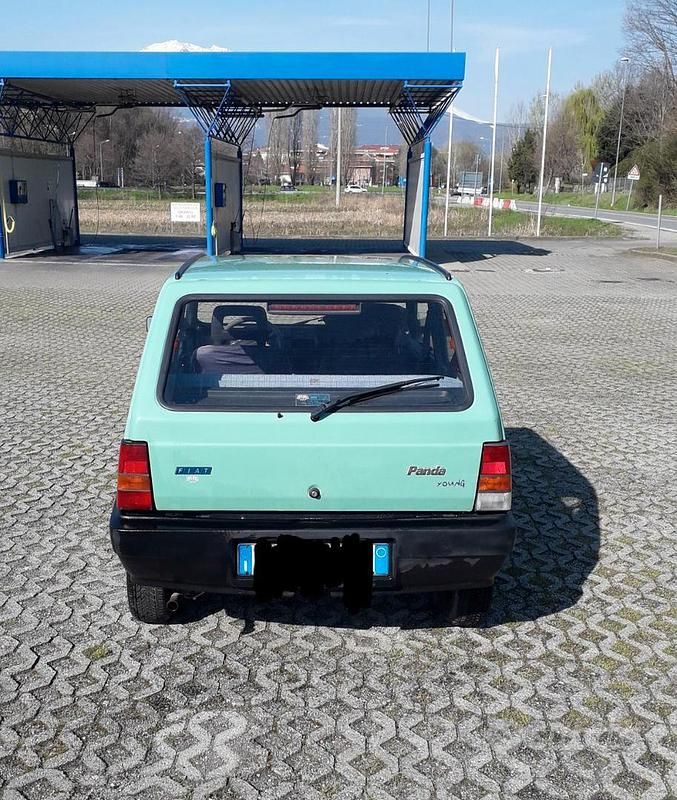 Usata Fiat Panda Young 54 CV (39 kW) 2003 Verde Utilitaria