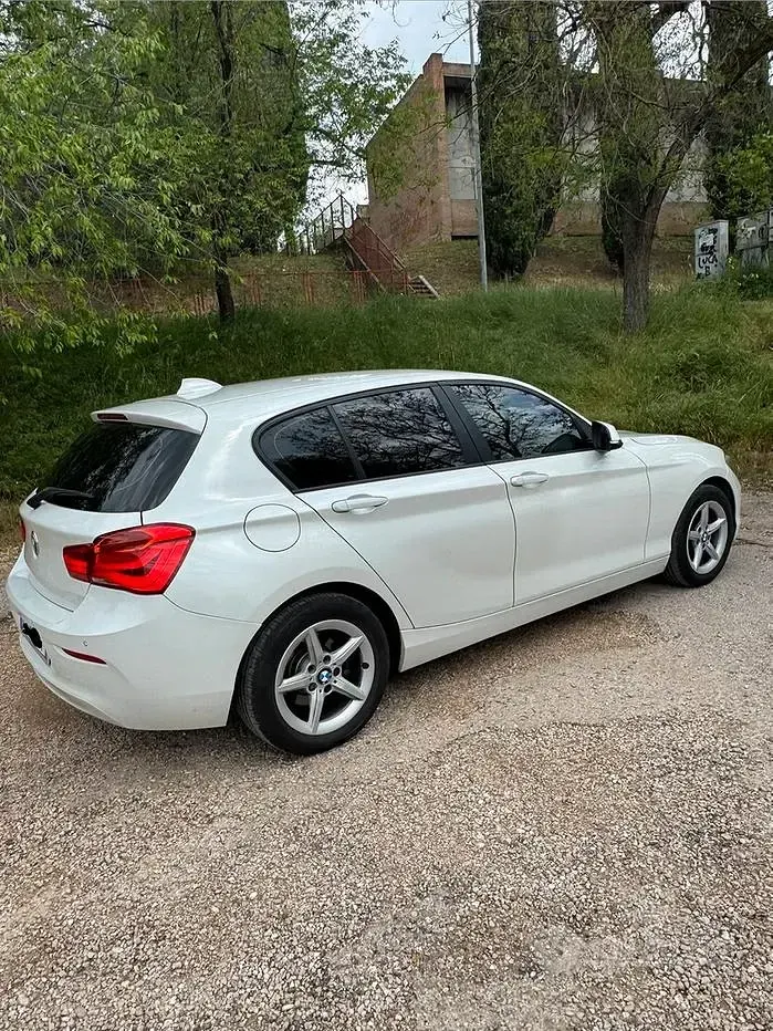 Usata BMW 116 Efficient Dynamics 116 CV (85 kW) 2017 Bianco Utilitaria