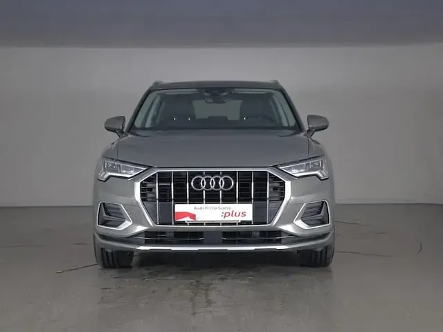 Usata Audi Q3 Business 190 CV (139 kW) 2019 Grigio chronos metallizzato SUV