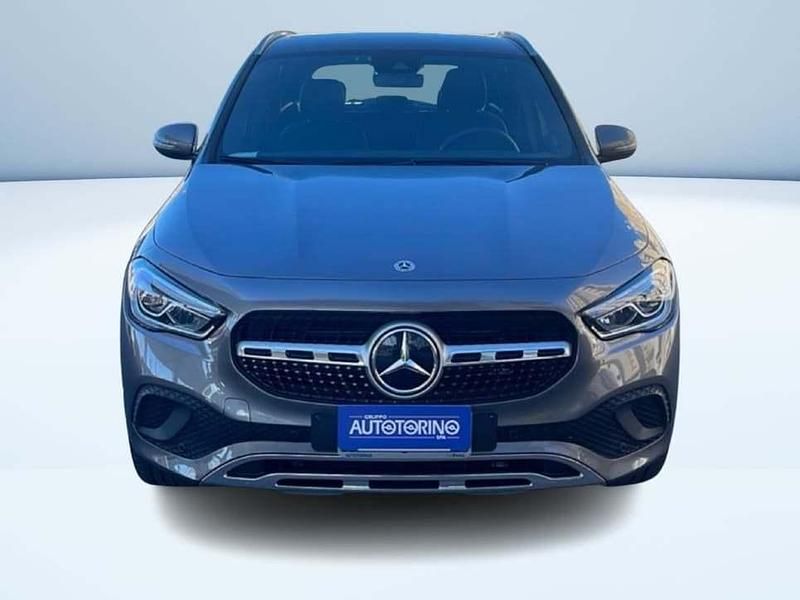 Usata Mercedes GLA200 150 CV (110 kW) 2023 Grigio SUV