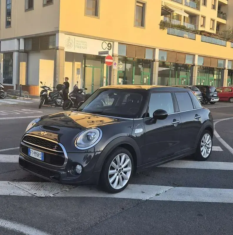 Usata Mini Cooper S Hype 192 CV (141 kW) 2019 Nero Utilitaria
