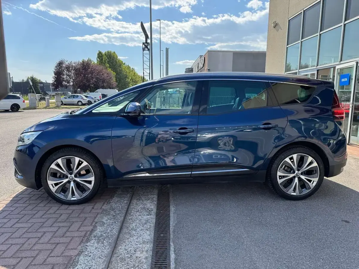 Usata Renault Grand Scénic IV Intens 131 CV (96 kW) 2017 Blu/azzurro Monovolume