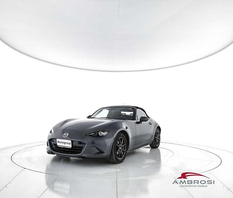Grigio Usata 2016 Mazda MX5 Exceed Cabrio | 15.900 € (Buon prezzo) - Immagine 1/4