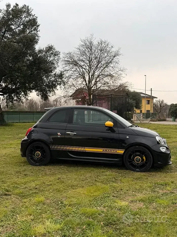 Usata Abarth 595 Pista 160 CV (117 kW) 2019 Nero Berlina
