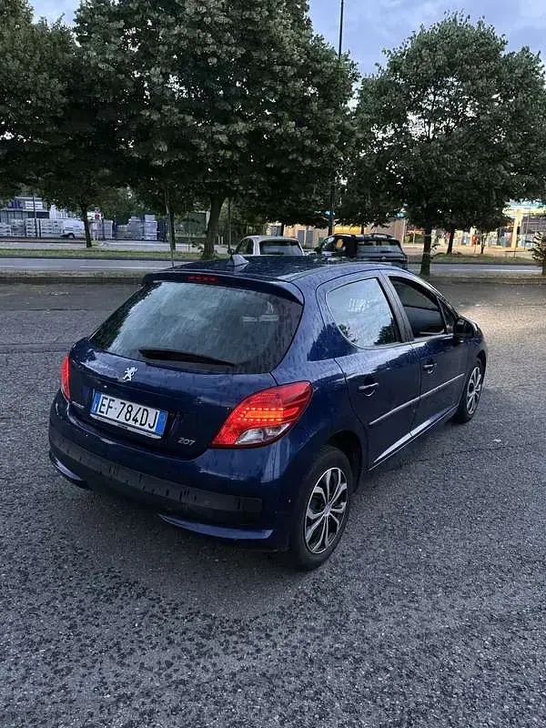 Usata Peugeot 207 73 CV (53 kW) 2011 Berlina