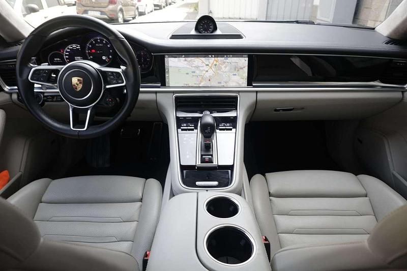 Usata Porsche Panamera 549 CV (403 kW) 2017 Nero Utilitaria