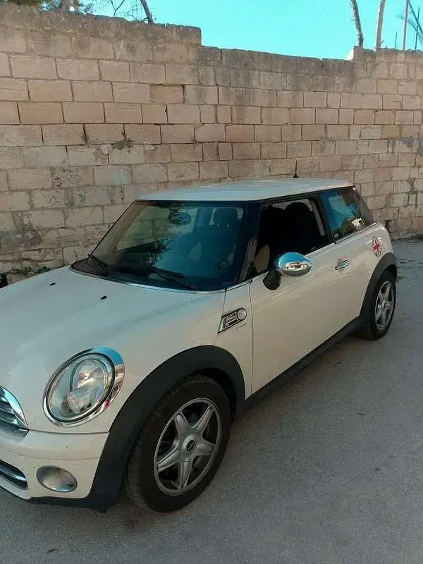 Usata Mini ONE 90 CV (66 kW) 2010 Utilitaria